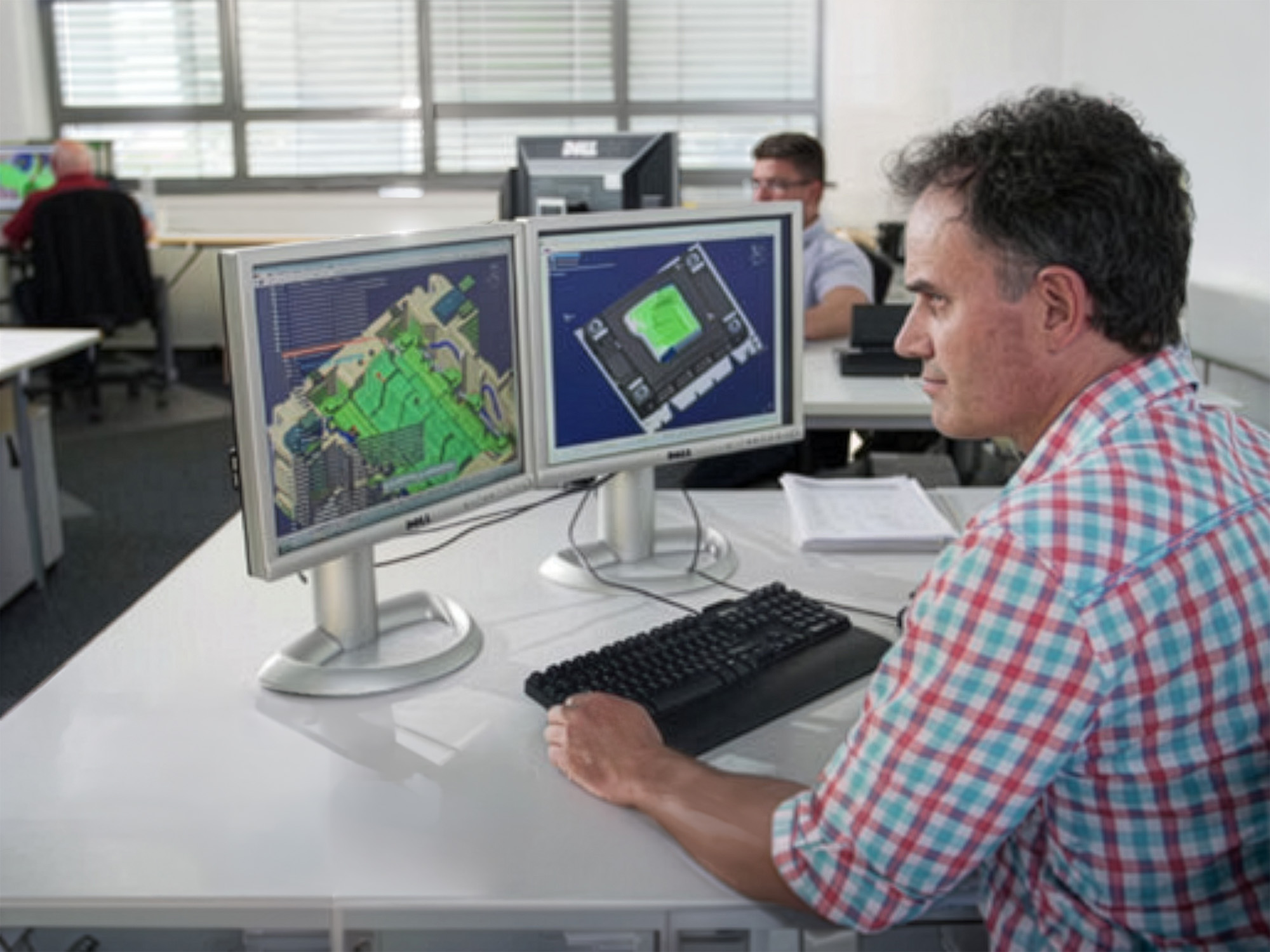 Methodenplanung_Mann am PC_4zu3_2000px